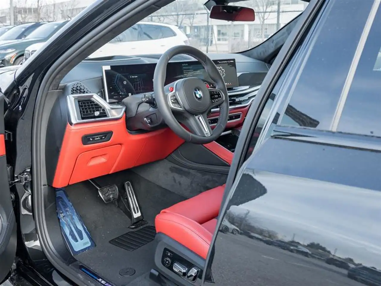 BMW X6 M снимка BMW X6 M