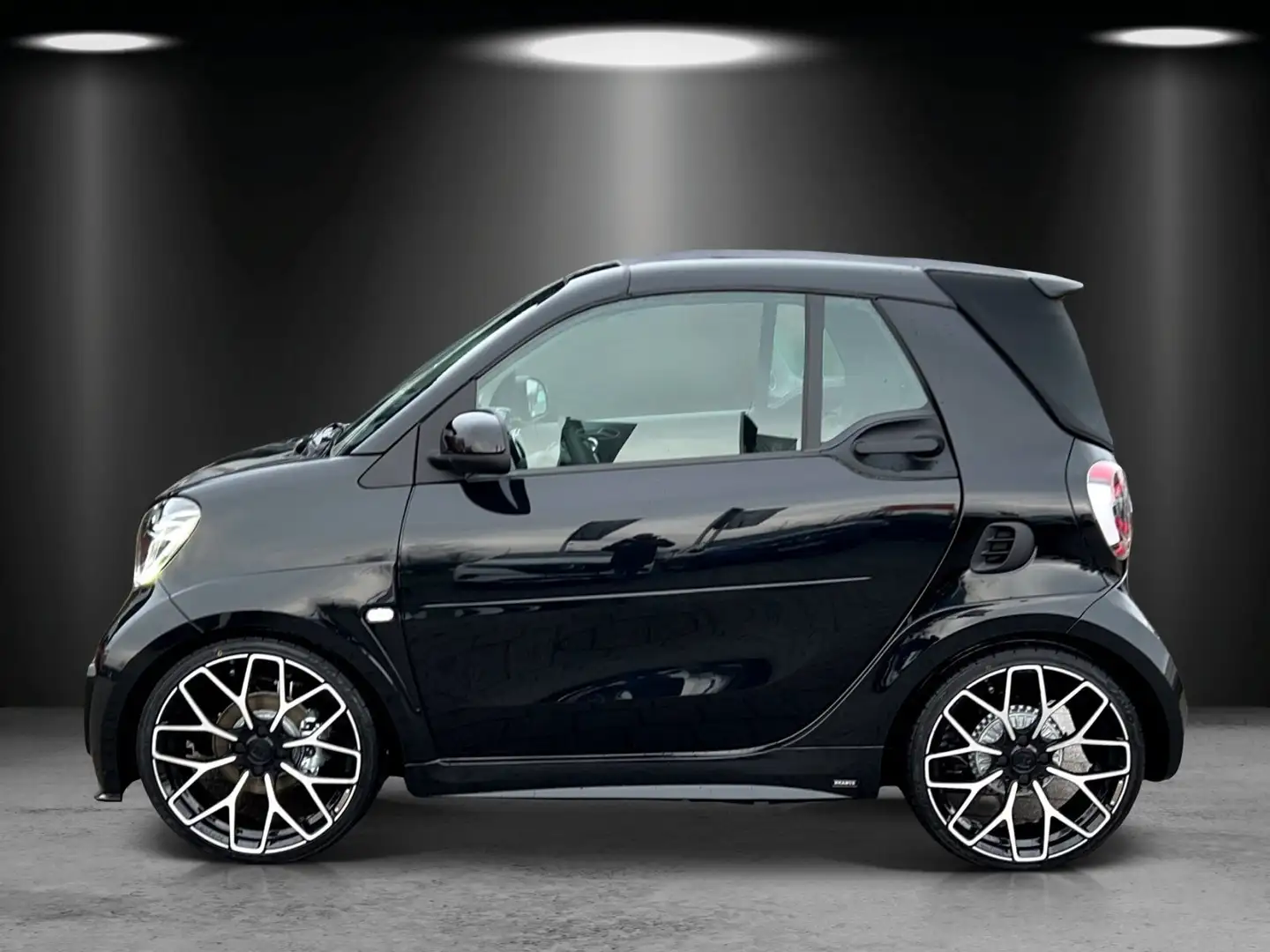 smart forTwo EQ fortwo BRABUS Ultimate Style cabrio Prime Nav Schwarz - 2