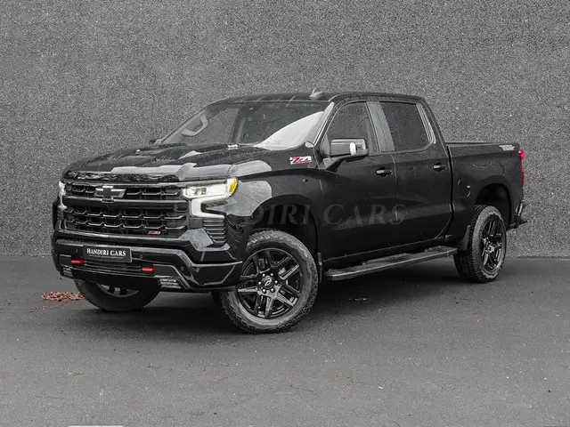Chevrolet Silverado 2025 LT Trail Boss €59500 6.2L V8 SPORT UITLAAT
