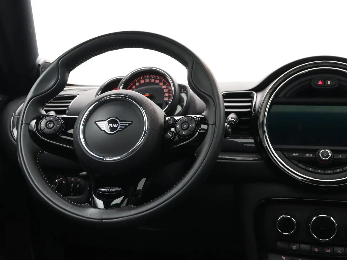 MINI Cooper Clubman Chili Aut. Grau - 2