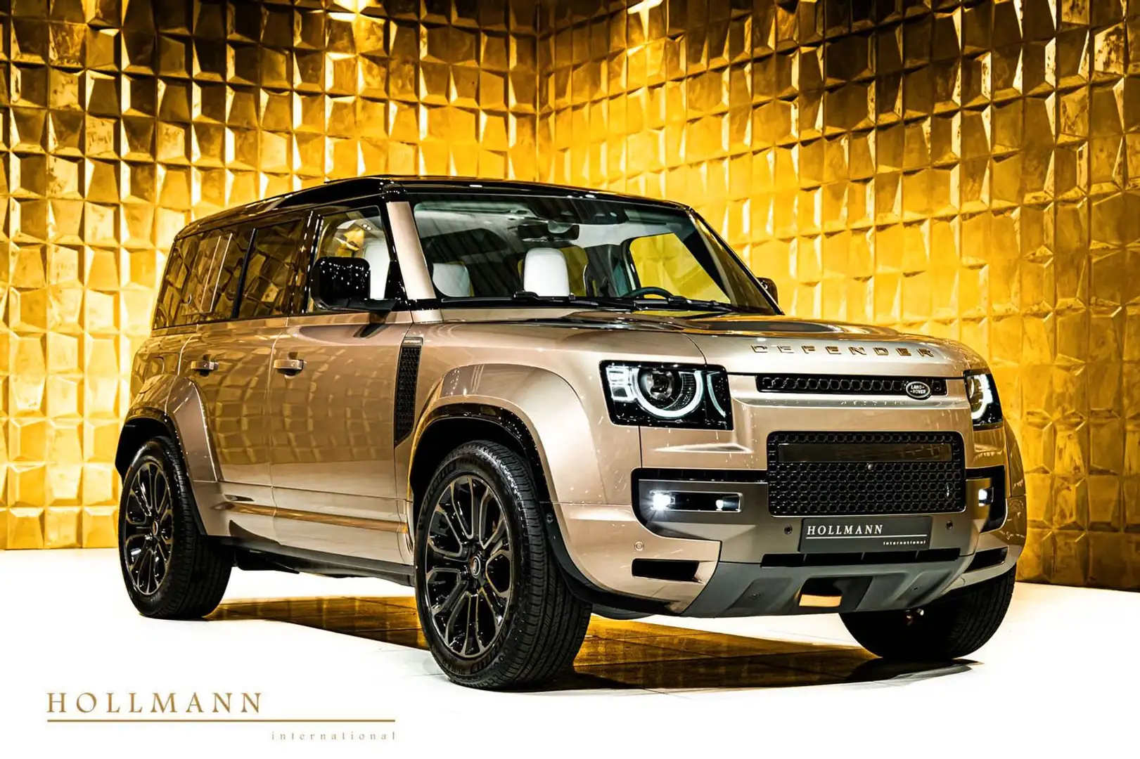 Land Rover Defender OCTA P635 4.4L Auriu - 1