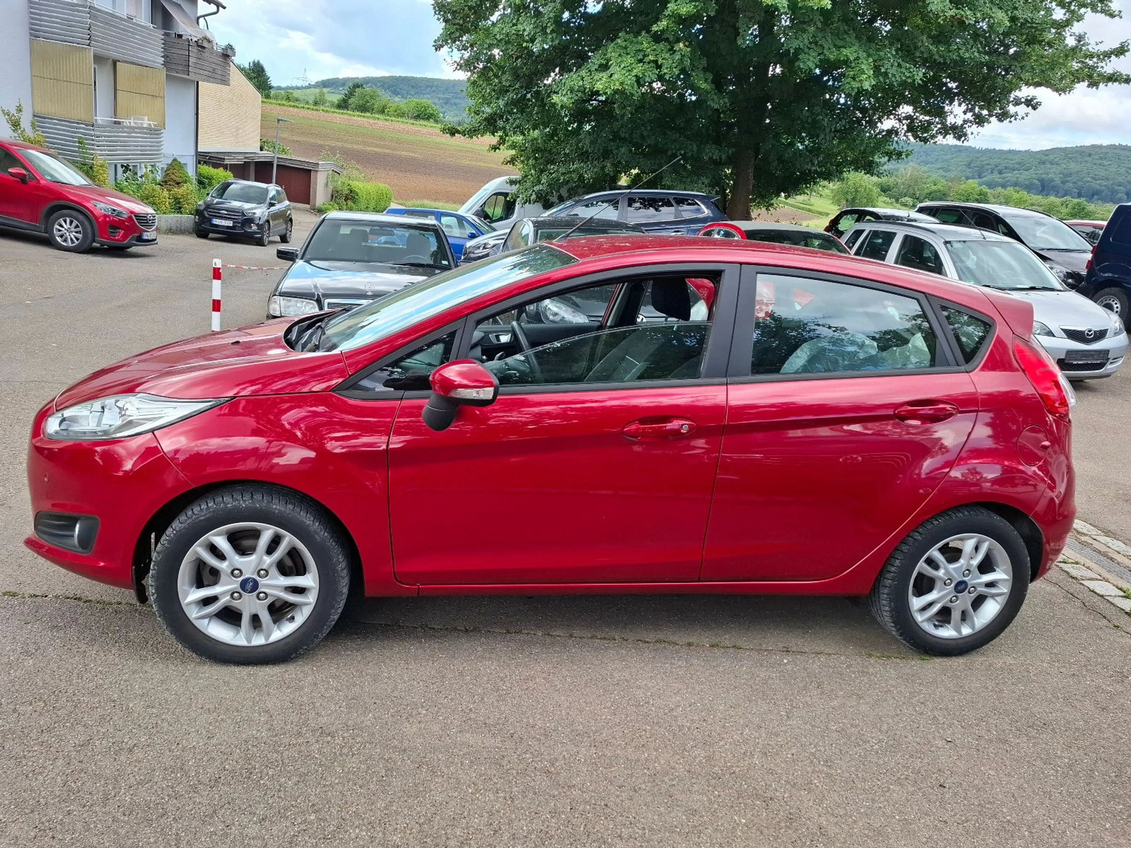 Ford Fiesta Titanium*Euro-6*PDC-V-H*Tüv-Neu* — photo 4