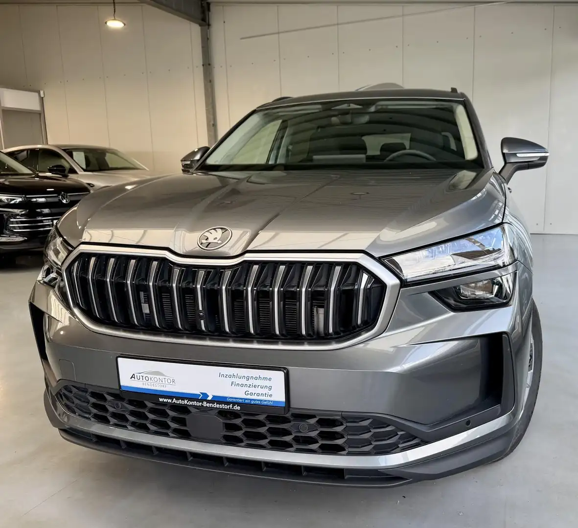 Skoda Kodiaq Autom 4x4 Selection * *LED *Pano *Kamera Gris - 2