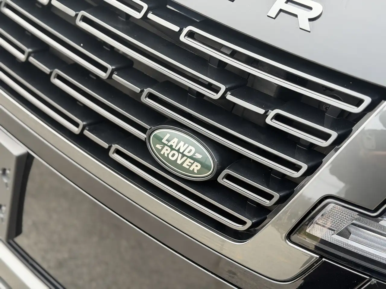 Land Rover Range Rover снимка Land Rover Range Rover
