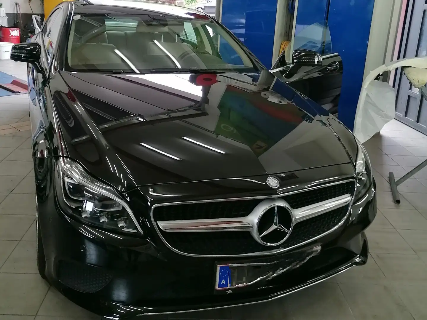 Mercedes-Benz CLS 220 4Matic Blue Tec Czarny - 1