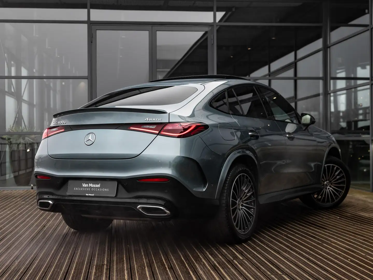 Mercedes-Benz GLC 400 Coupé 400e 4MATIC AMG Line | PREMIUM PLUS | BURMES Vert - 2