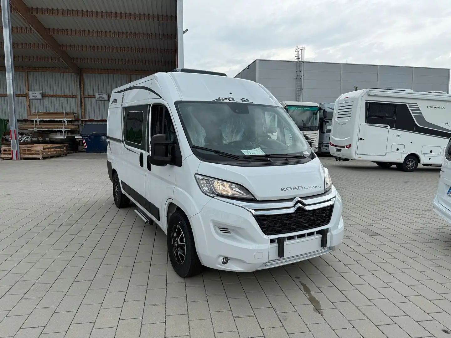 Pössl D-Line Roadcamp R Wit - 1