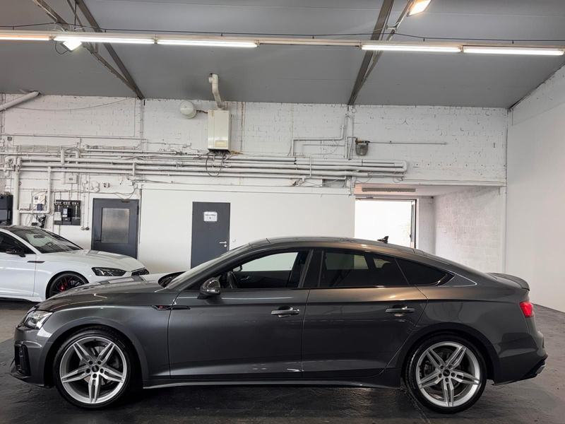 Audi A5 Sportback 35 TDI S line — photo 10