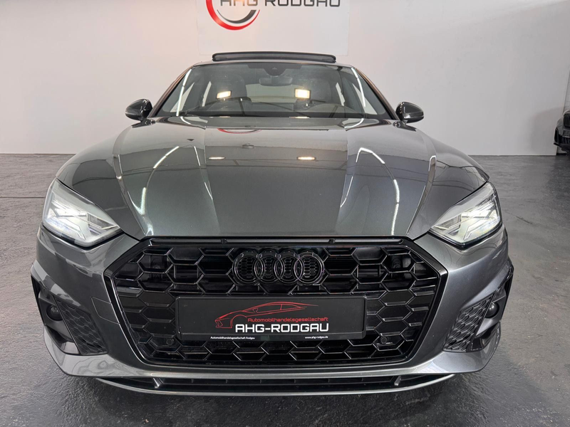 Audi A5 Sportback 35 TDI S line — photo 11