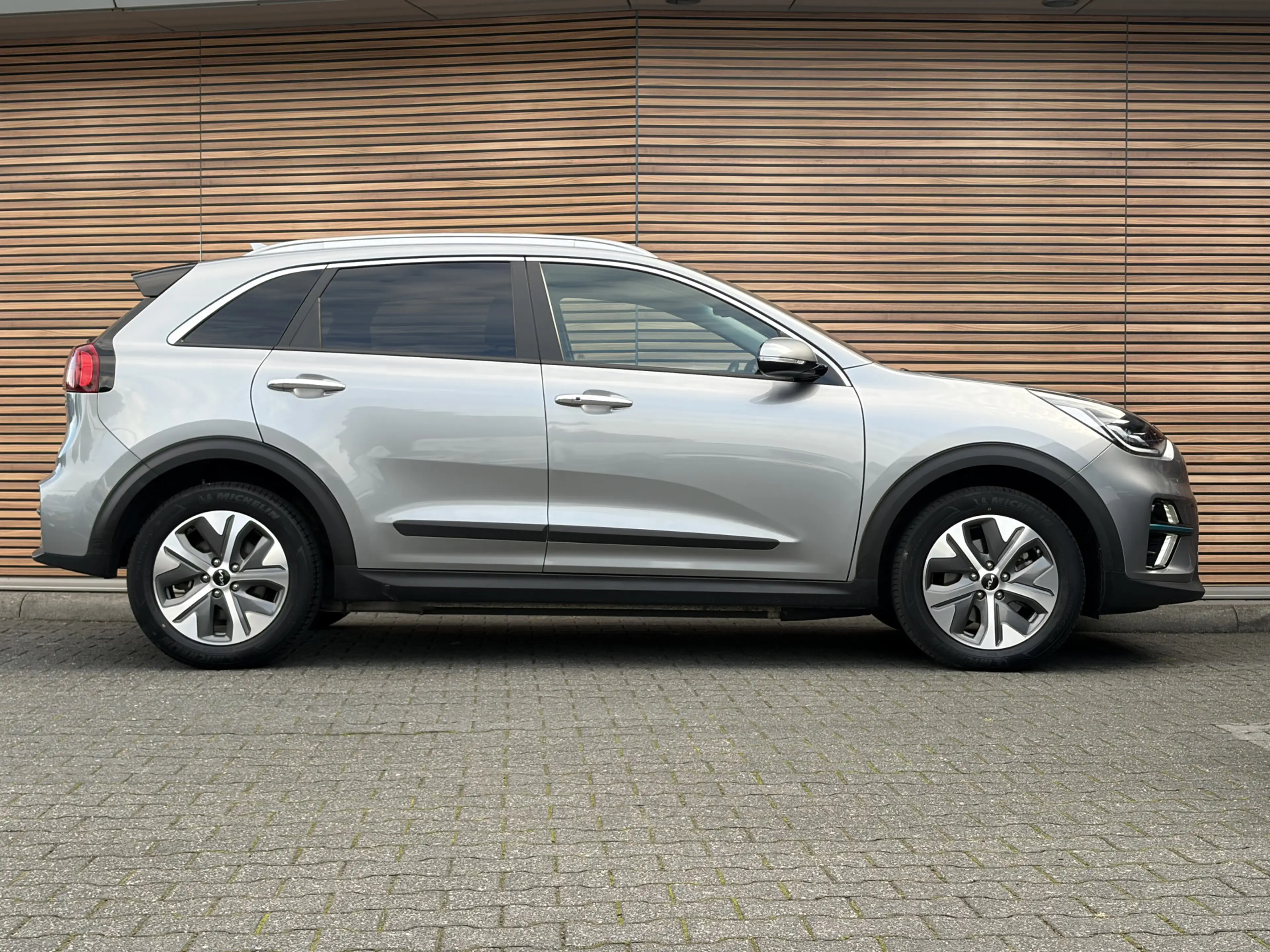 Kia e-Niro DynamicPlusLine 64 kWh Cruise control adaptief / N — photo 6