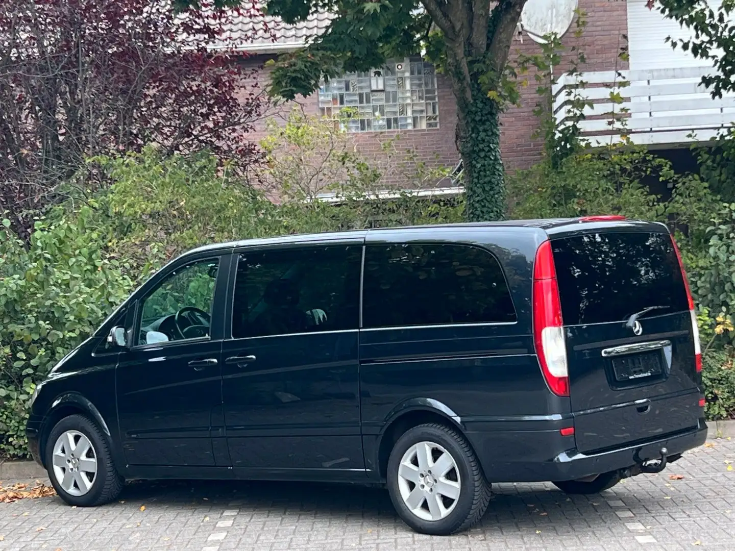 Mercedes-Benz Viano 3.0 CDI V6 TREND lang Doppelkabine Klima Blau - 2