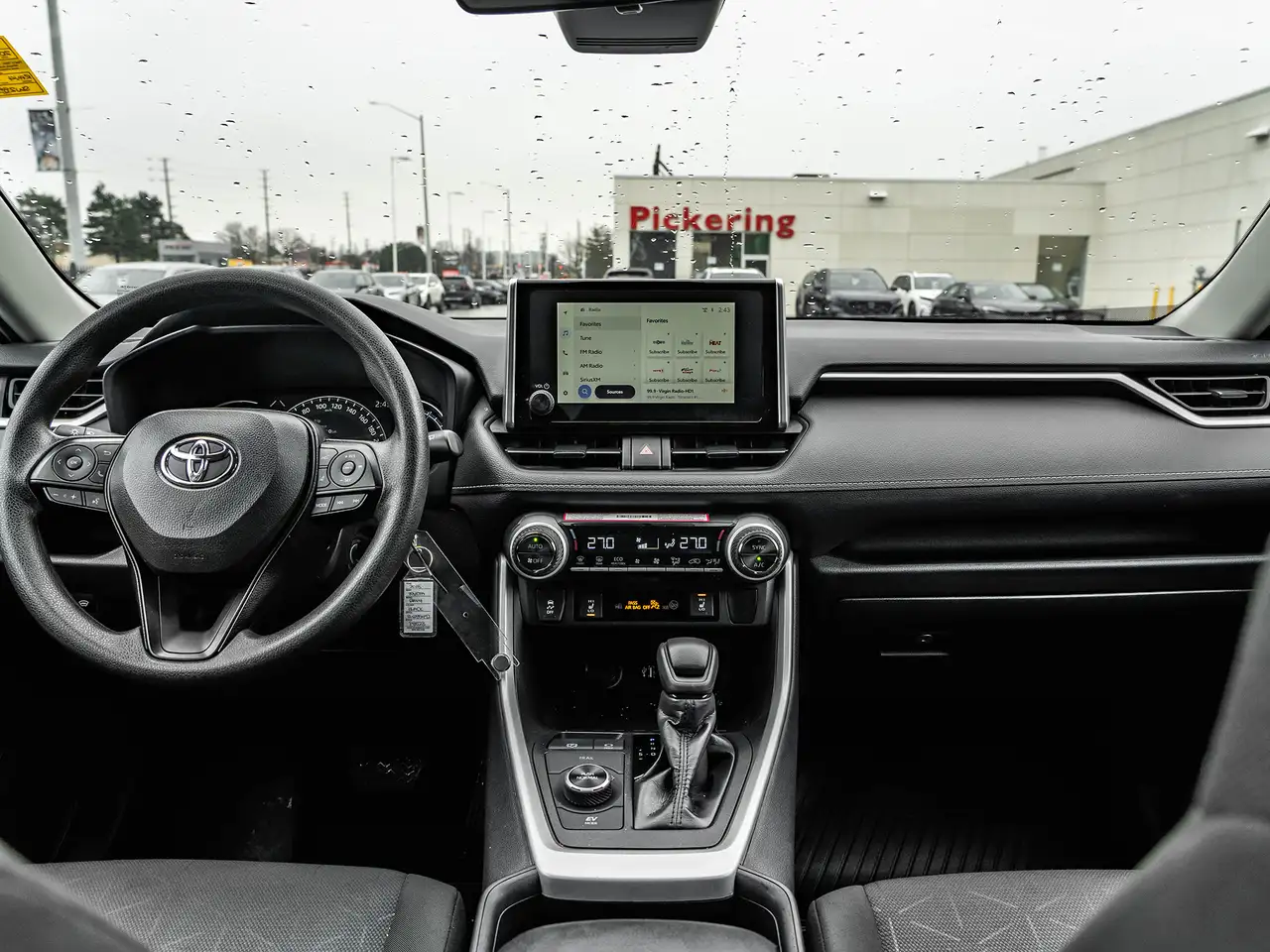 Toyota RAV 4 снимка Toyota RAV 4