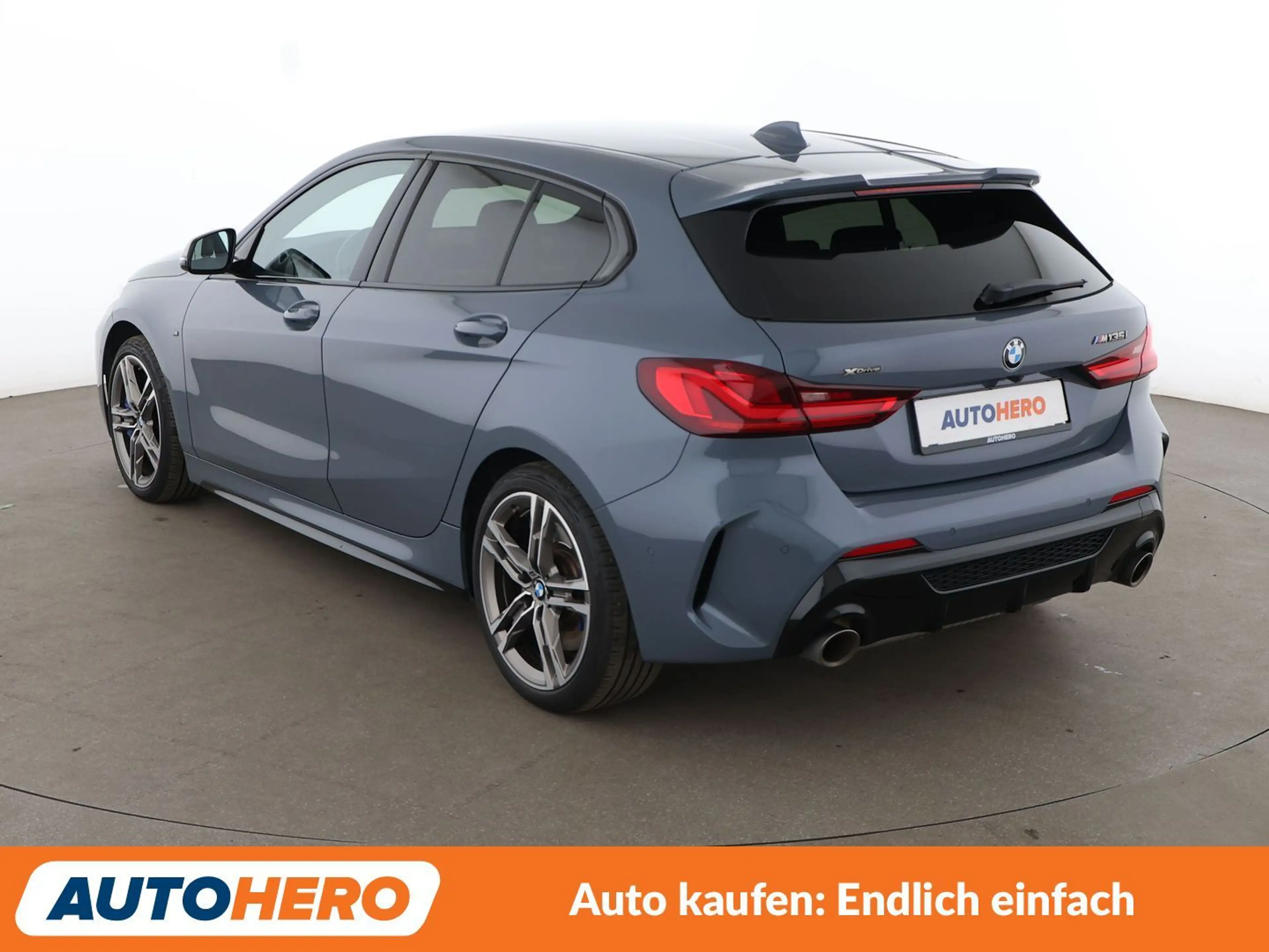 BMW 135 M135i xDrive Aut.*NAV*LED*TEMPO*CAM*PDC*SHZ*BT* — photo 4