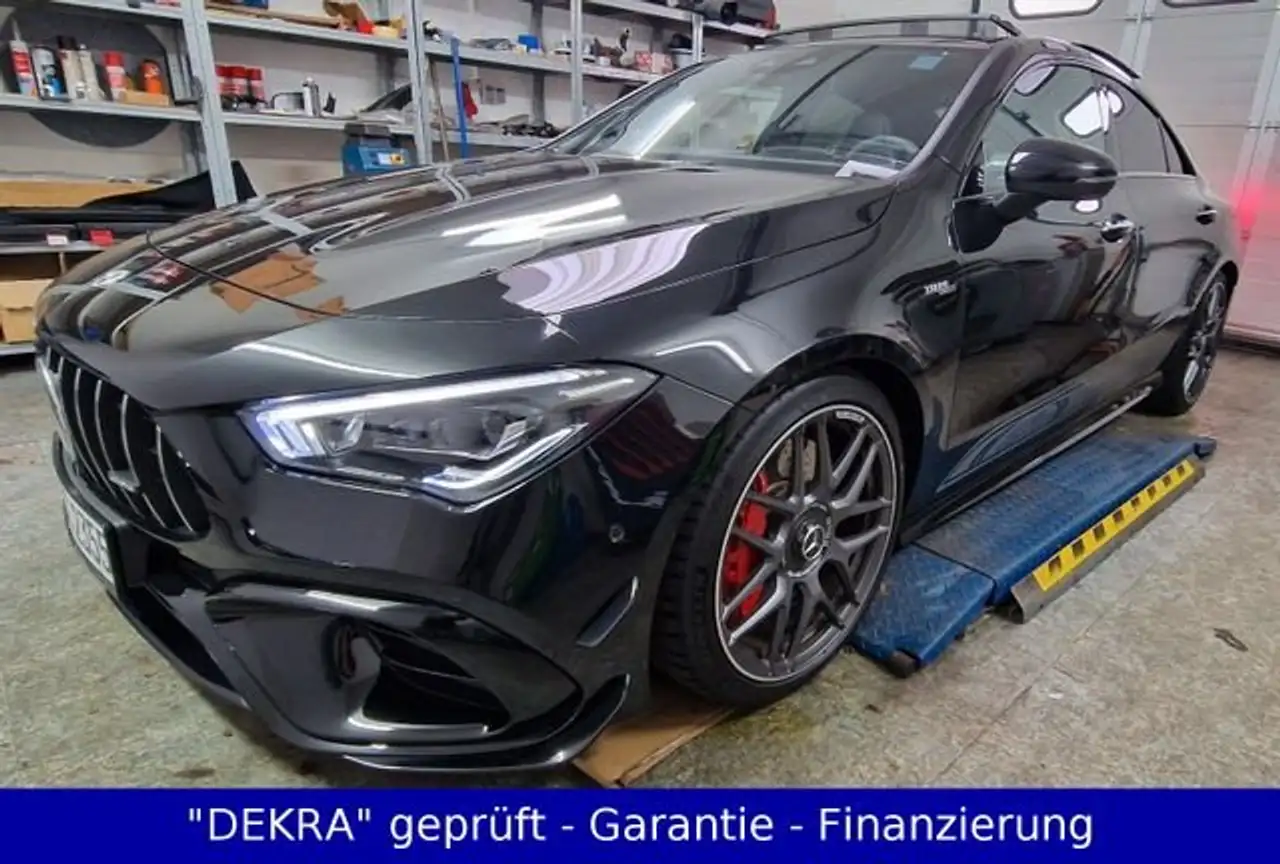 Mercedes-Benz CLA 45 AMG