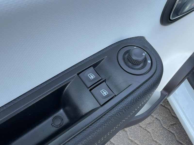 Renault Twingo SCe 75 Klima Carplay Android Auto — photo 14