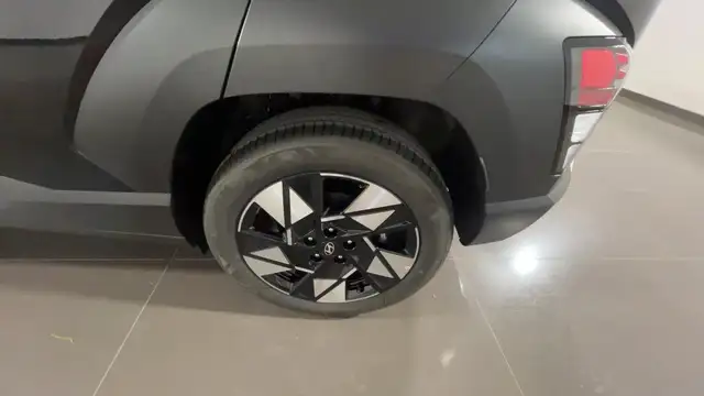 Hyundai Kona view 16
