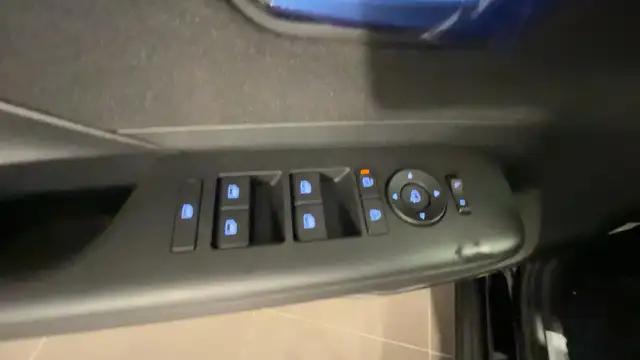 Hyundai Kona view 18