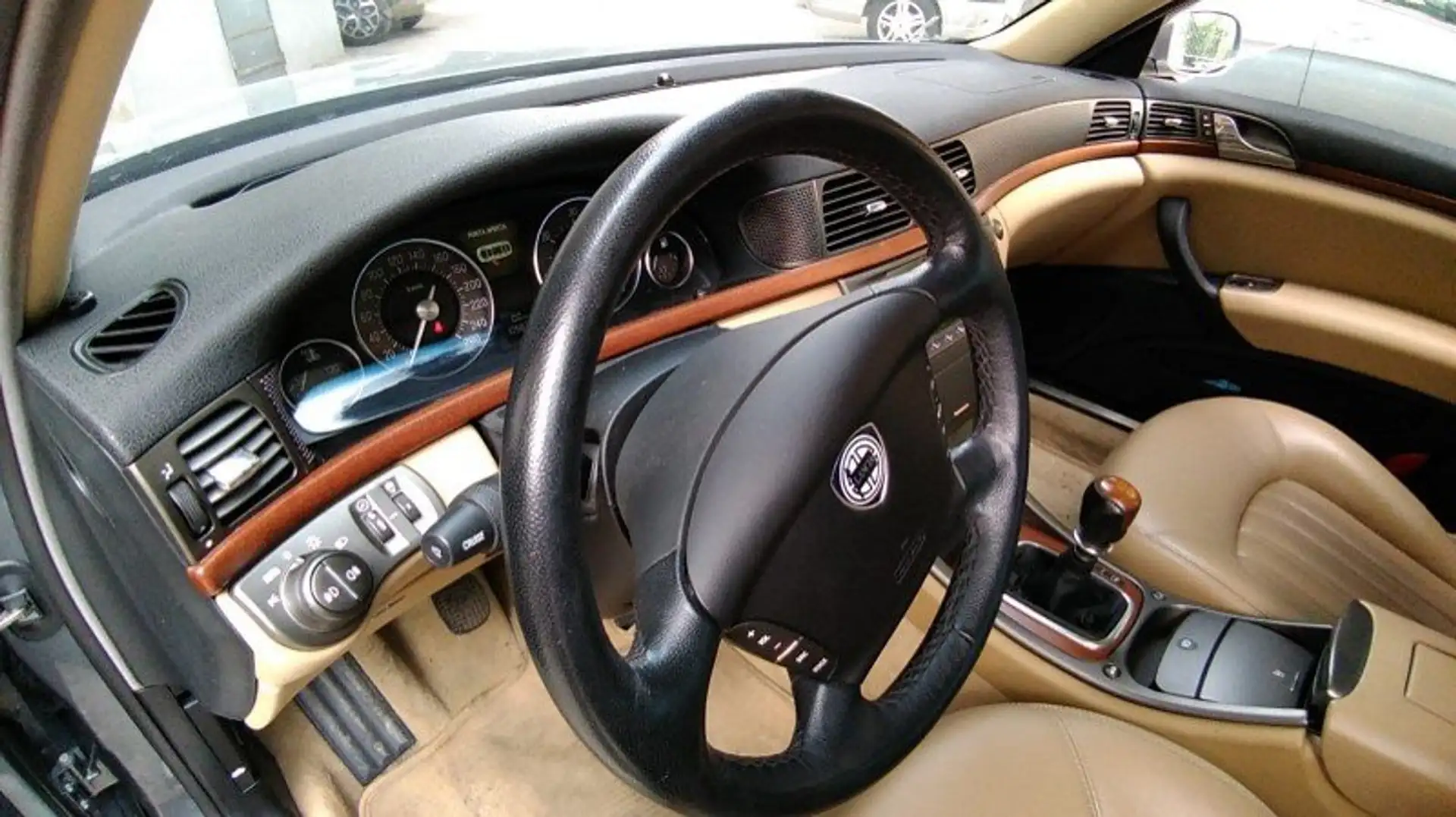 Lancia Thesis Thesis 2.4 jtd 20v Emblema Grau - 2