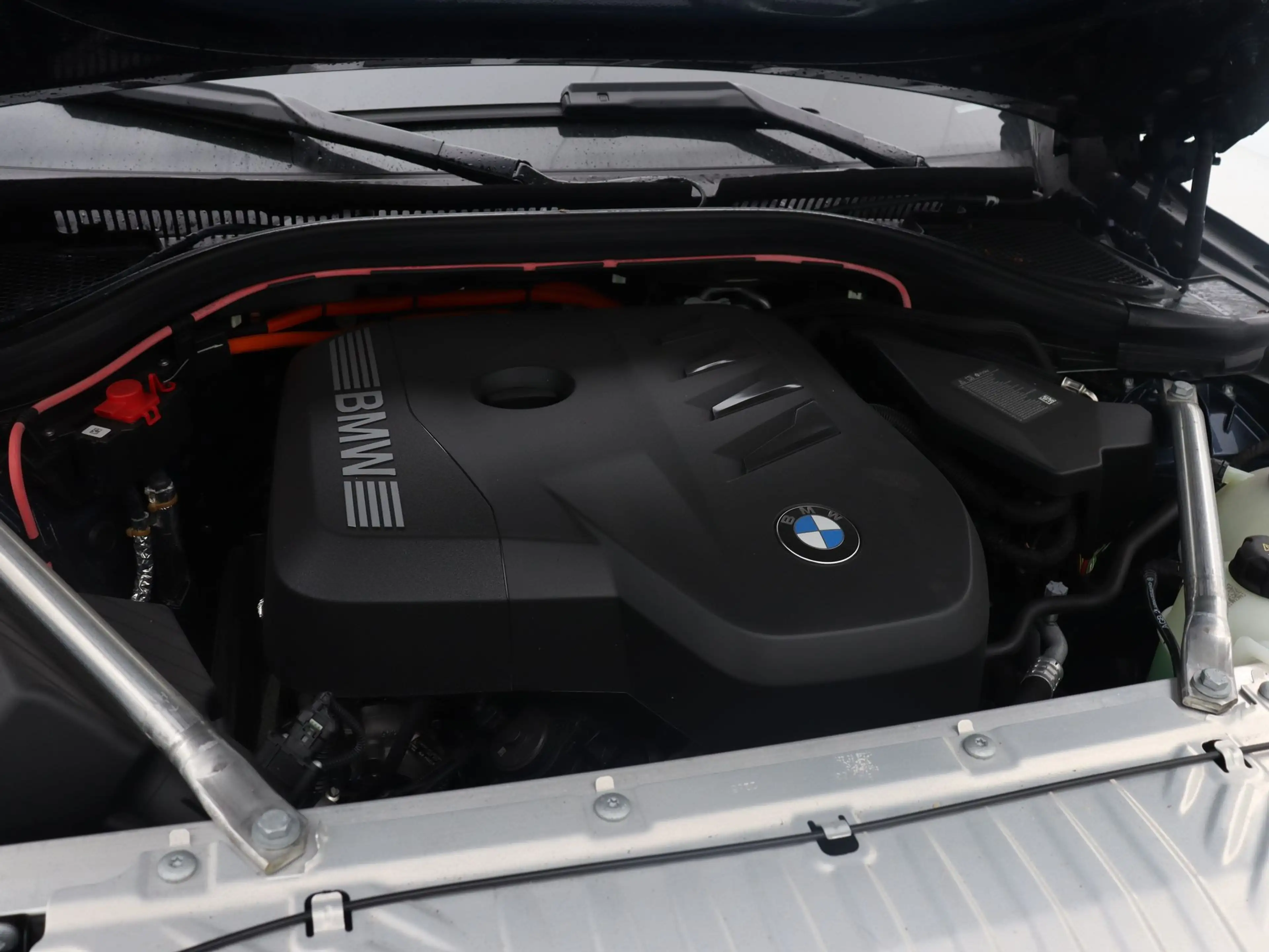 BMW X3 30e xDrive — photo 4