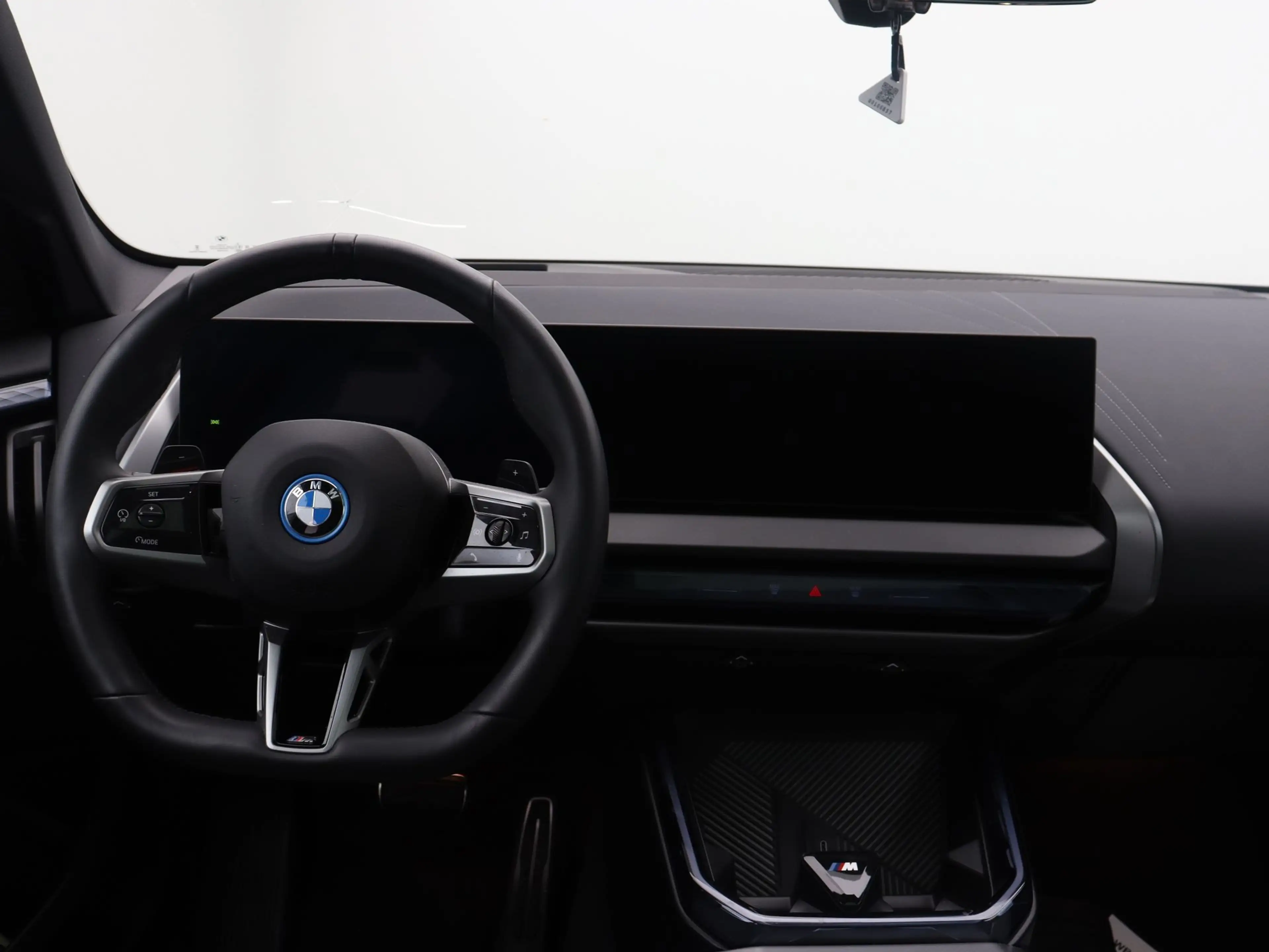 BMW X3 30e xDrive — photo 13