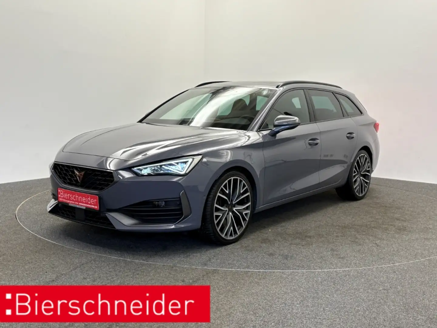 CUPRA Leon Sportstourer 2.0 TSI DSG VZ 4Drive DIGITAL 19 LED Grau - 1