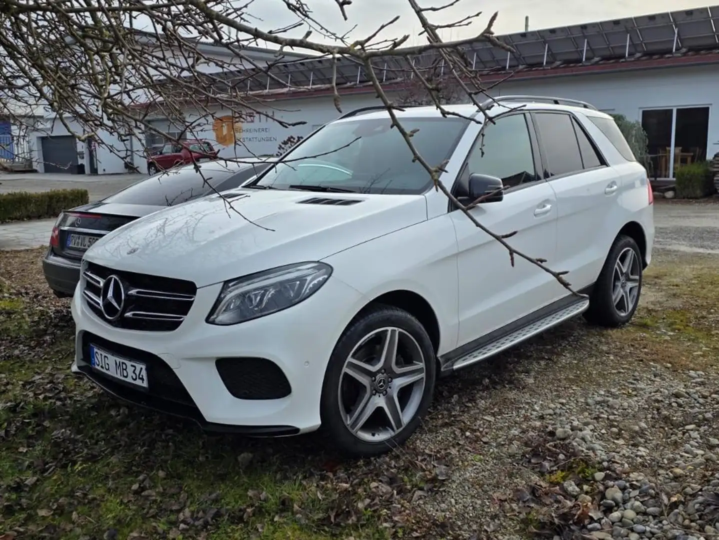 Mercedes-Benz GLE 350 GLE Diesel d 4Matic 9G-TRONIC AMG Line Alb - 1