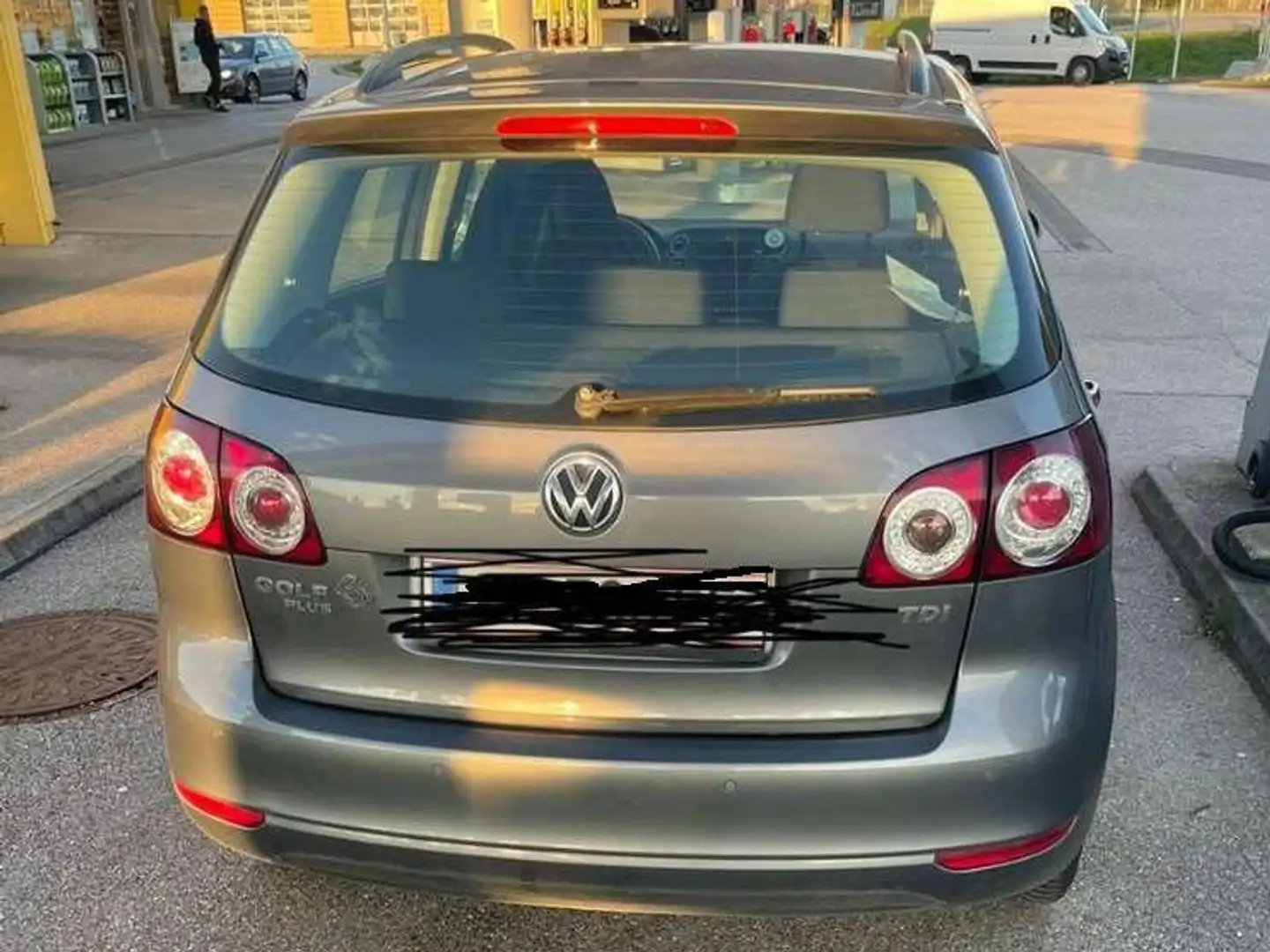 Volkswagen Golf Golf Comfortline 1,6 TDI DPF Comfortline Grau - 2