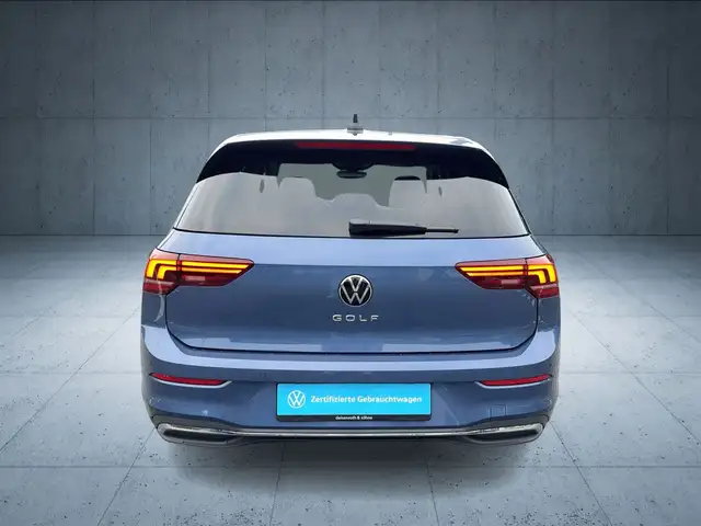 Volkswagen Golf view 5