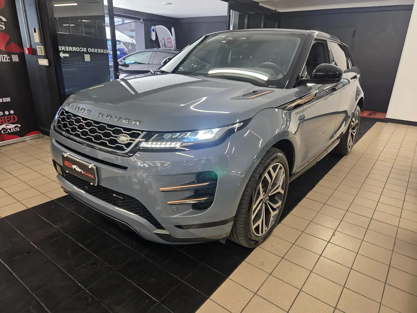 Land Rover Range Rover Evoque II 2019 2.0d i4 mhev R-Dynamic awd 163cv auto Grigio - 2