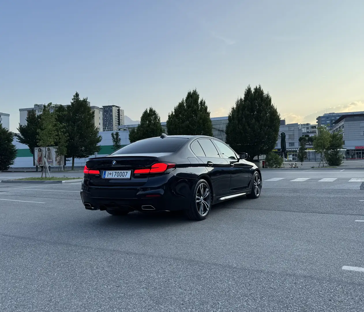 BMW 520 520d Aut. - 1