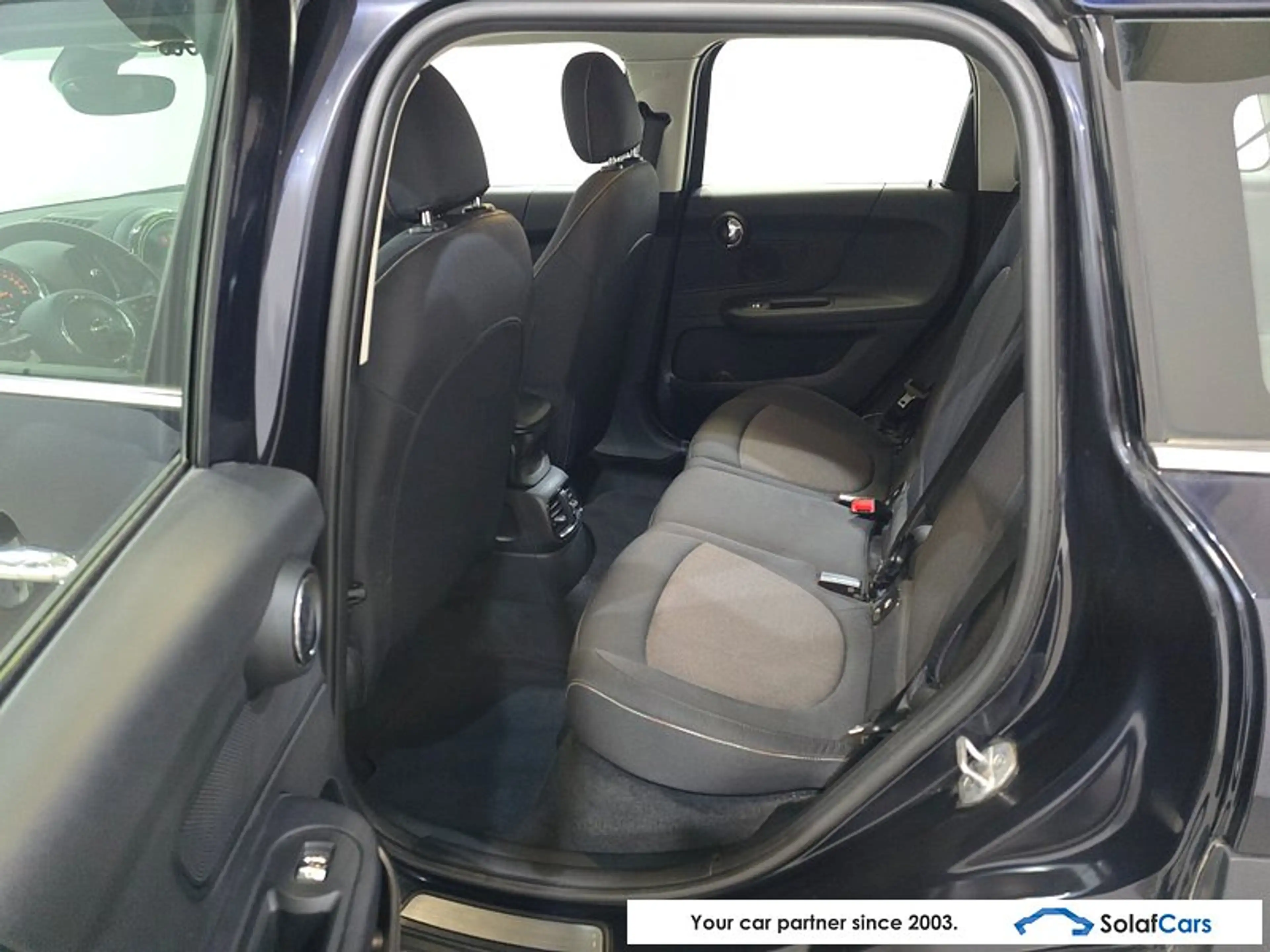 MINI Cooper D Countryman — photo 12