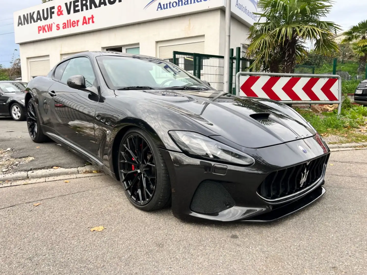 Maserati GranTurismo 4.7 V8 MC STRADALE *CARBON* Gri - 2