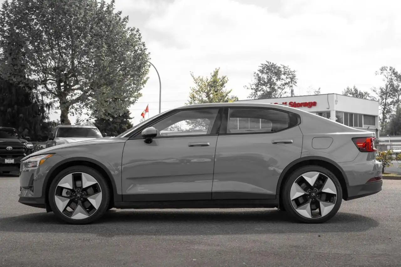 Polestar 2 снимка Polestar 2