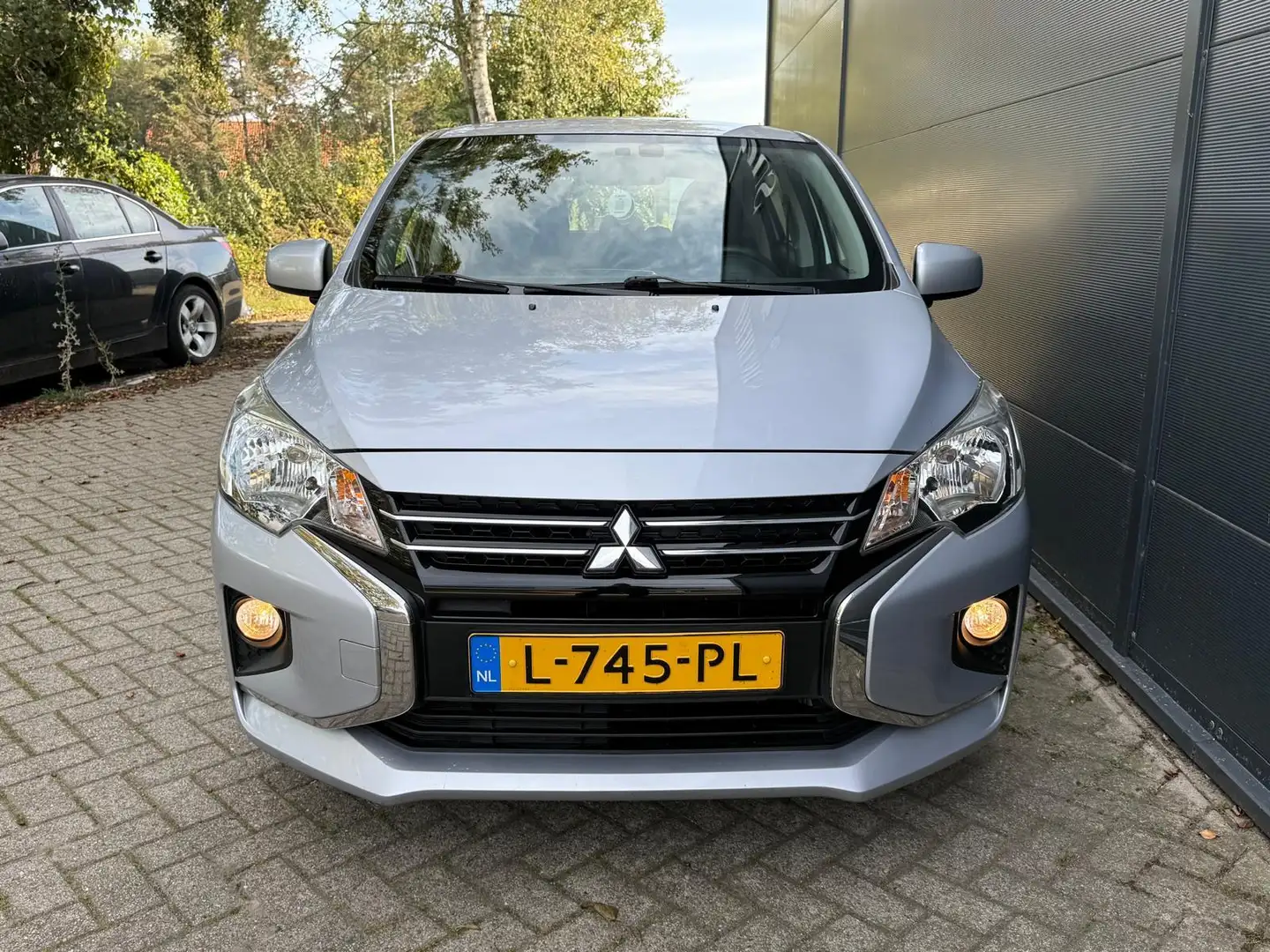 Mitsubishi Space Star 1.2 Cool+/Airco/bluetooth/start stop/1STE EIGENAAR Grau - 2