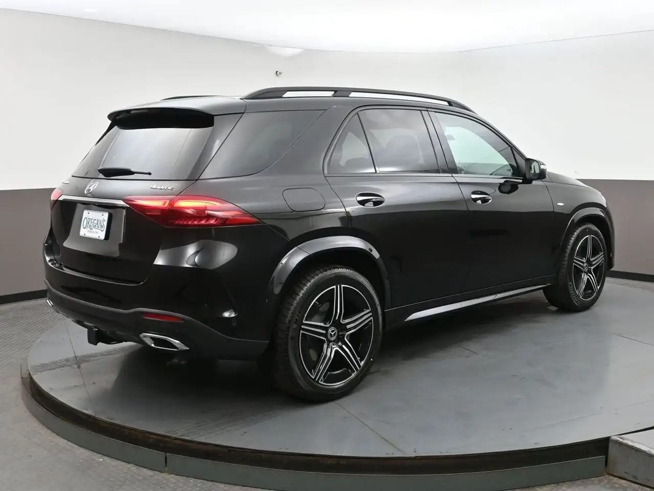 Mercedes-Benz GLE снимка Mercedes-Benz GLE