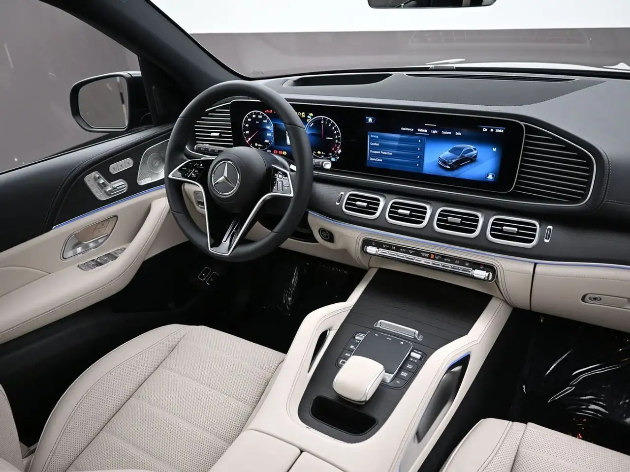 Mercedes-Benz GLE снимка Mercedes-Benz GLE