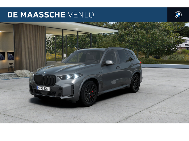 BMW X5 xDrive50e M Sport Automaat / Panoramadak / Trekhaa
