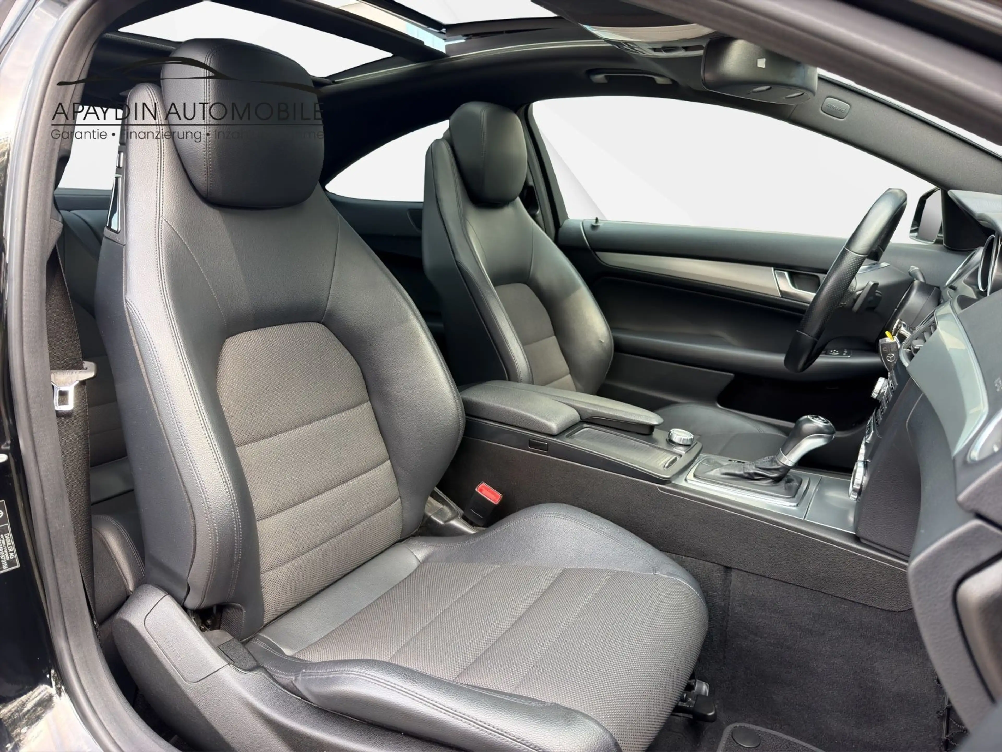 Mercedes-Benz C 180 CGI Coupe AMG-Line 7G/PANO/XENON/AHK/NAVI — photo 12