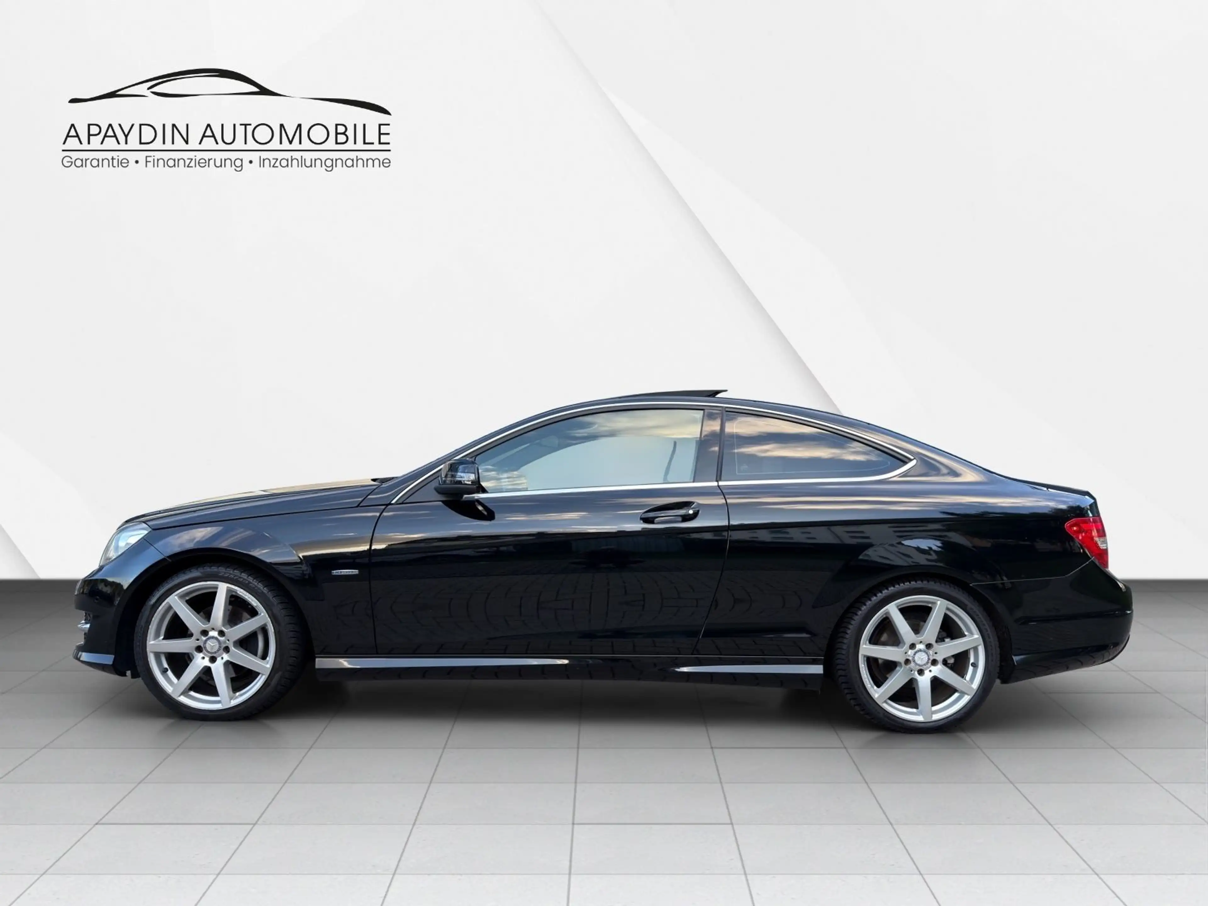 Mercedes-Benz C 180 CGI Coupe AMG-Line 7G/PANO/XENON/AHK/NAVI — photo 2