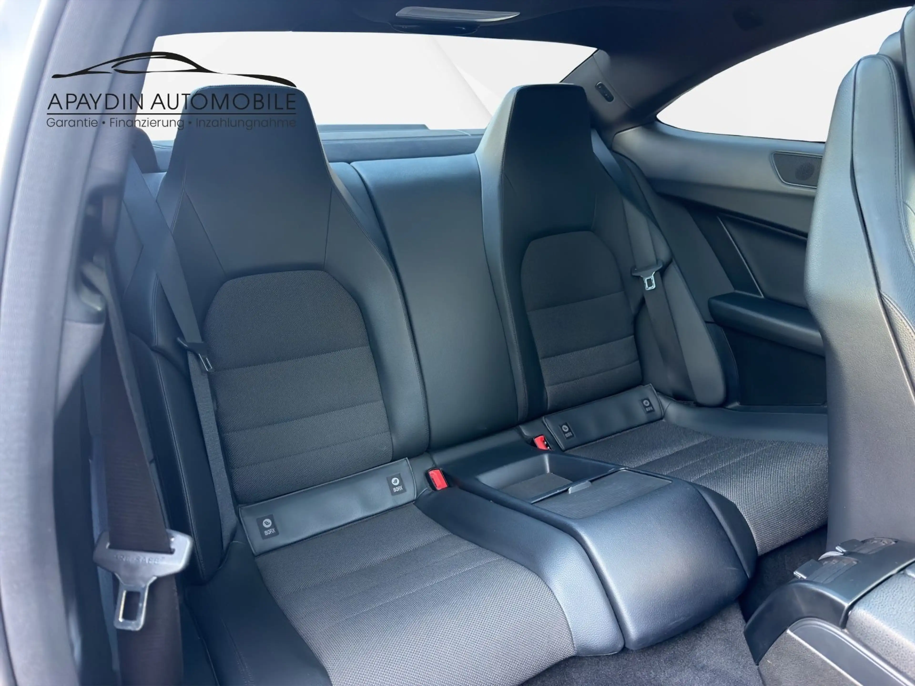 Mercedes-Benz C 180 CGI Coupe AMG-Line 7G/PANO/XENON/AHK/NAVI — photo 26