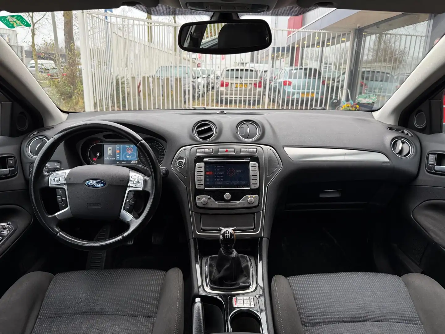 Ford Mondeo 2.0-16V Titanium | Keyless | Cruise | Trekhaak Černá - 2