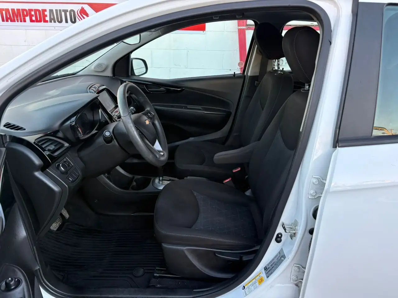 Chevrolet Spark снимка Chevrolet Spark