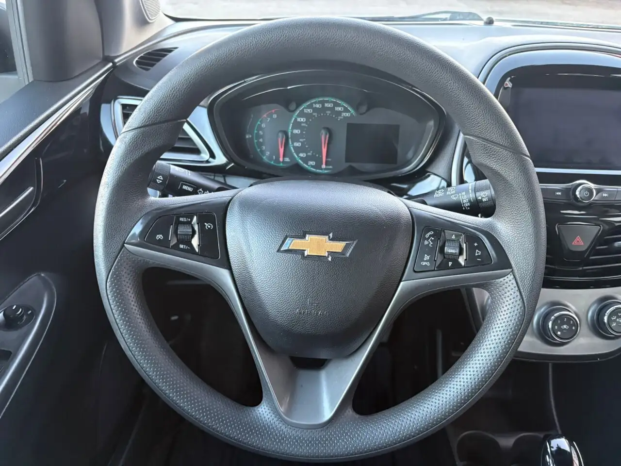 Chevrolet Spark снимка Chevrolet Spark
