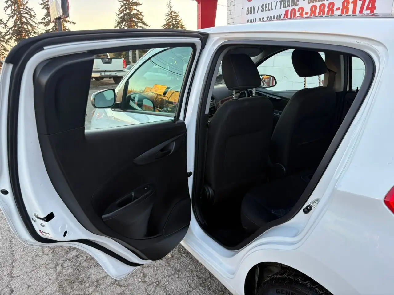 Chevrolet Spark снимка Chevrolet Spark