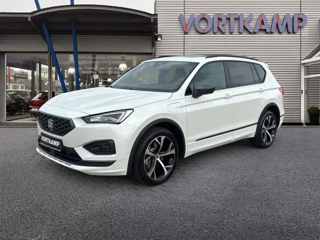 SEAT Tarraco FR e-Hybrid AHK PANO Top-View - 360