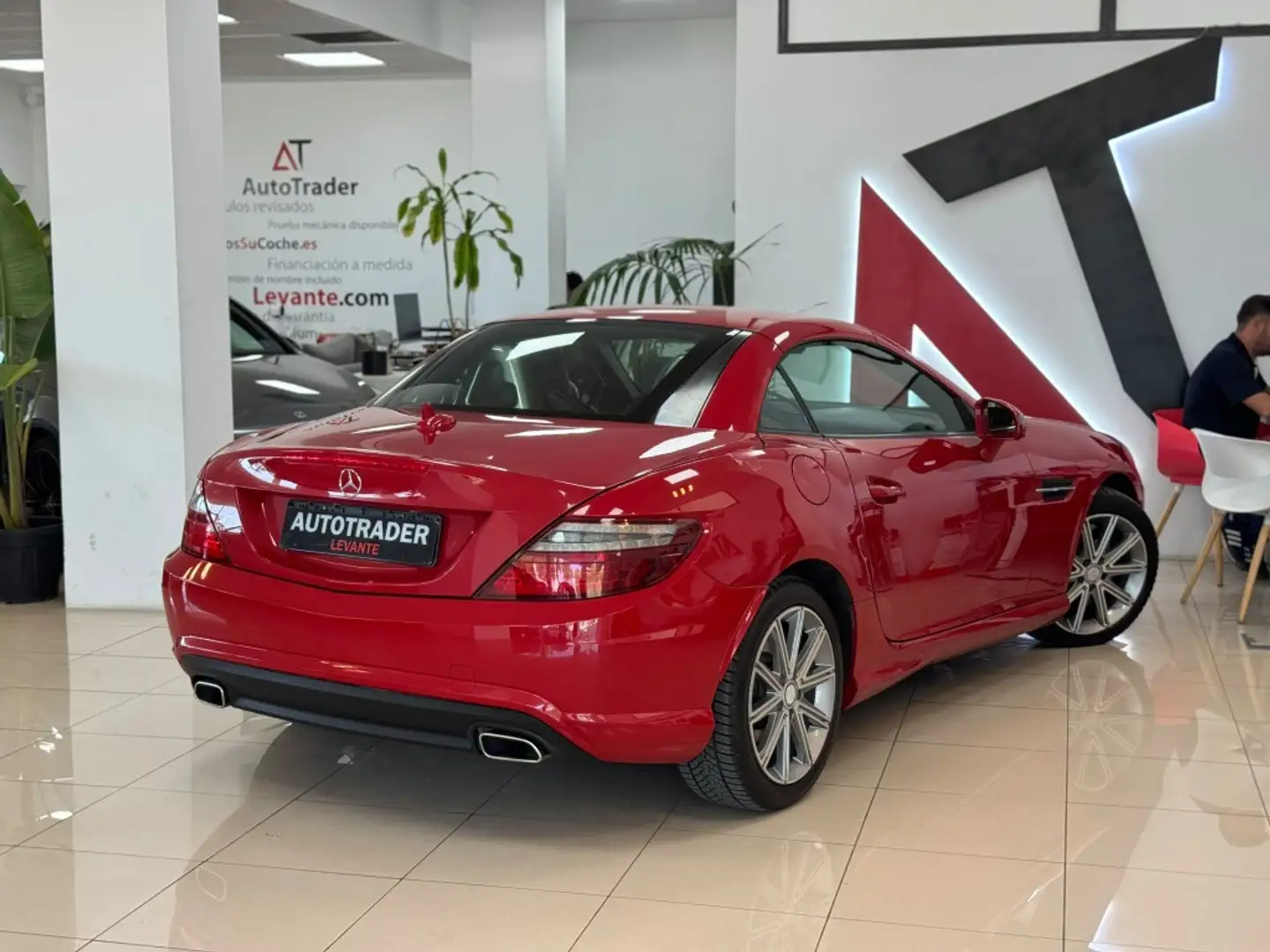 Mercedes-Benz SLK 250 BE Edition 1 7G Plus Rojo - 1