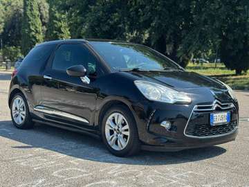 DS3 1.2 vti Just Black 82cv