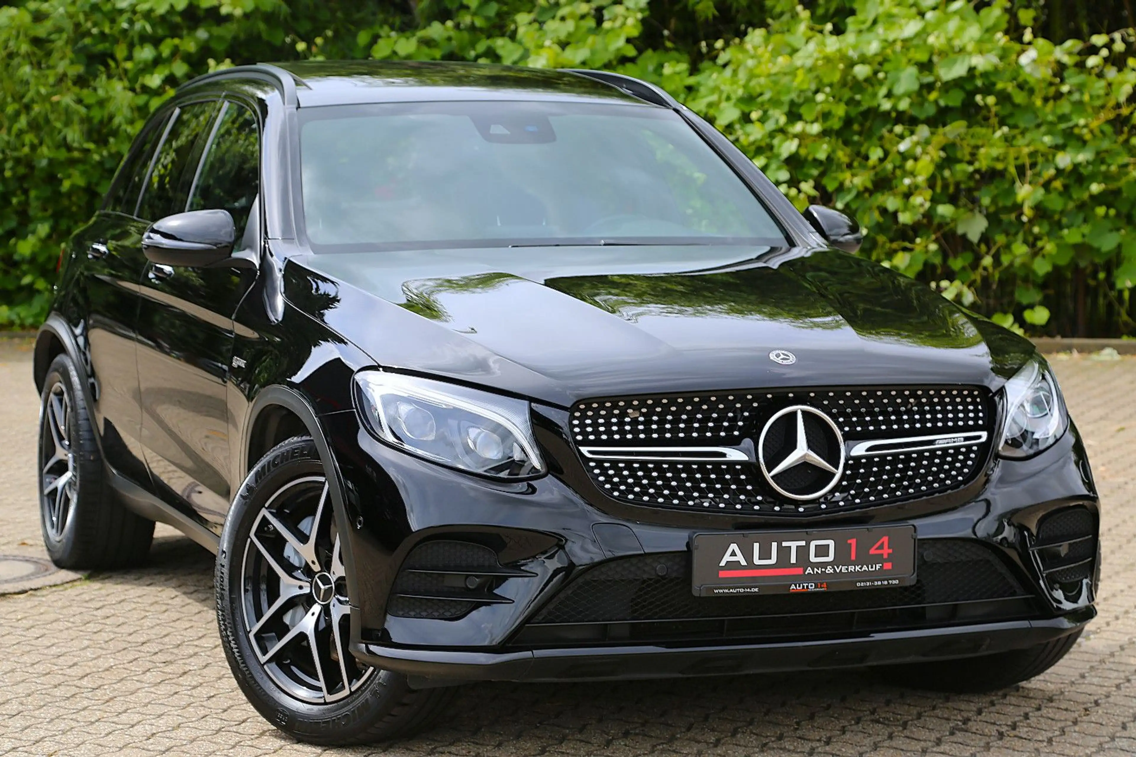 Mercedes-Benz GLC 43 AMG Night 4M Panorama AHK Airmatic Kamera — photo 8