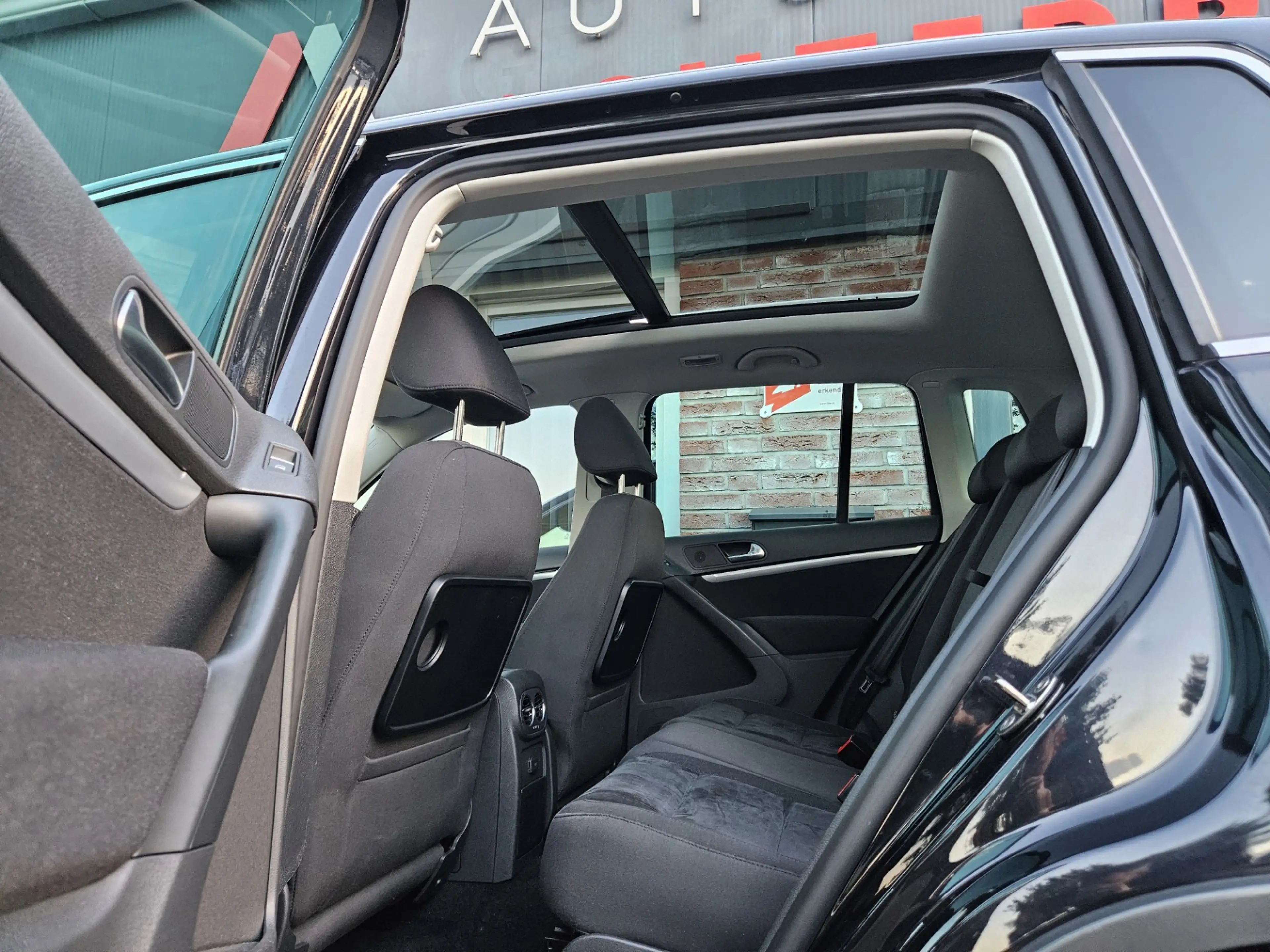 Volkswagen Tiguan 2.0 TSI Sport&Style 4Motion Trekhaak! 180PK! Autom — photo 19