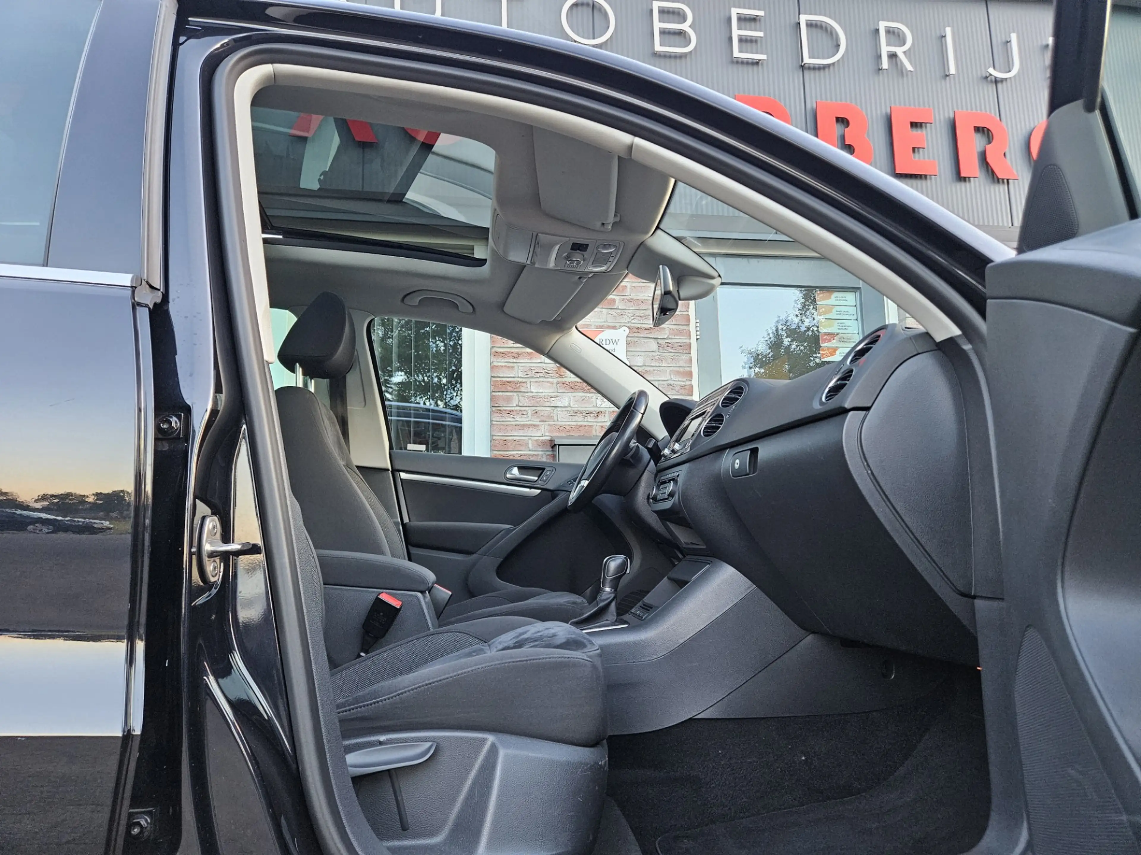 Volkswagen Tiguan 2.0 TSI Sport&Style 4Motion Trekhaak! 180PK! Autom — photo 36